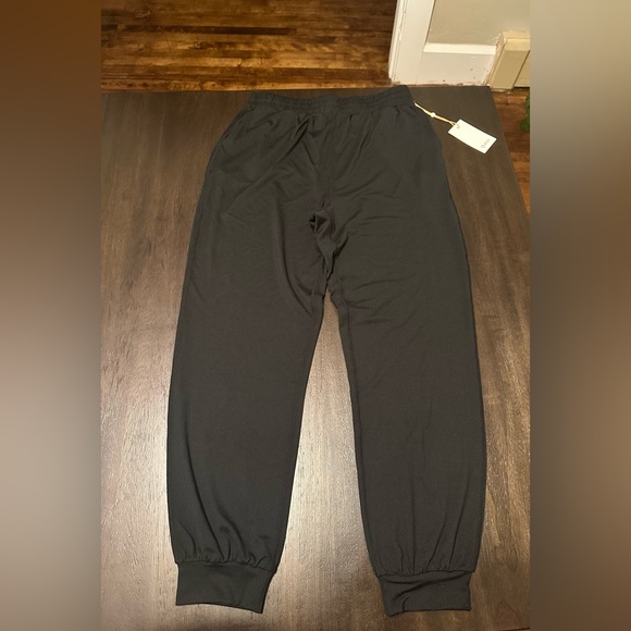 Quince Flowknit Mid-Rise Jogger - Picture 4 of 7